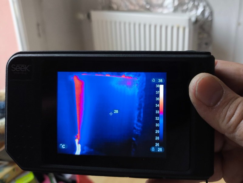 Radiateur emboué vu à la caméra thermique